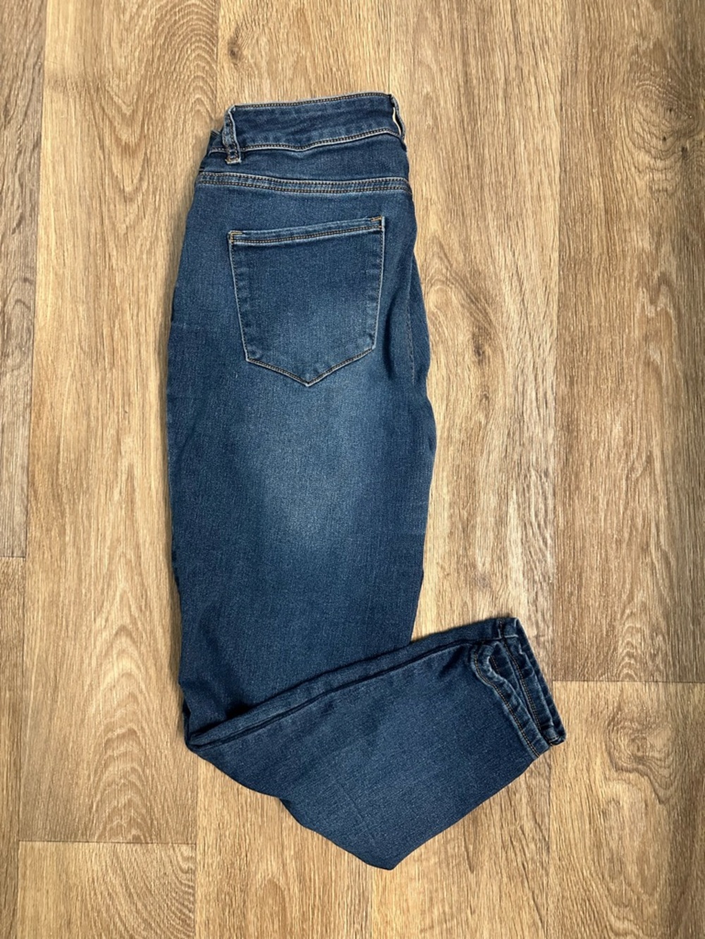 Tahari Women's Mid-Rise Blue Skinny Jeans Size 8 - Picture 8 of 8